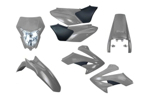 AMX Kit Pl�sticos Moto Honda Tornado Nardo faro gris
