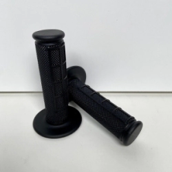 Juego Pu�os Pro MX Ninja II 2-TONE Color Rubber Grip