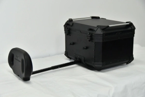 Coocase Ba�l Top Case Moto aluminio 45L respaldar extensible negro
